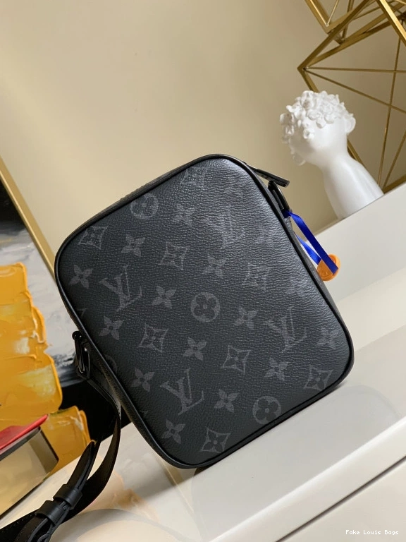 Fake Louis Bags Wearable Christopher LOUIS Wallet VUITTON 0821